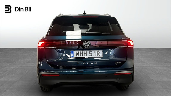 Volkswagen Tiguan 5 of 13