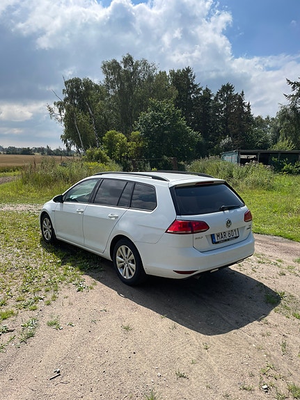Volkswagen Golf VII 4 of 6