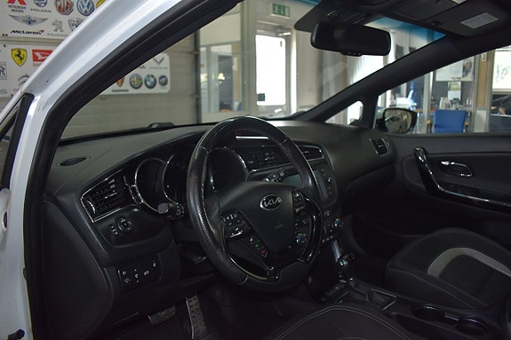 Kia Ceed 5 of 15