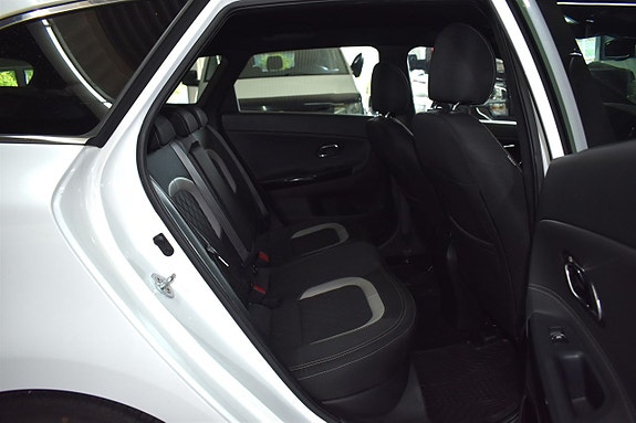 Kia Ceed 9 of 15
