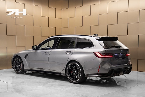 BMW M3 3 of 28