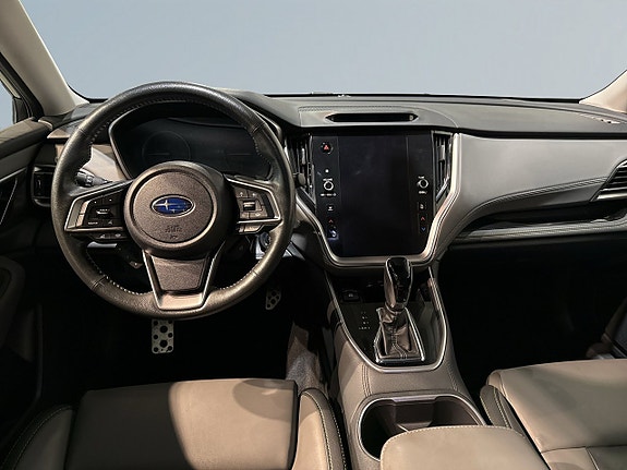 Subaru Outback 8 of 19