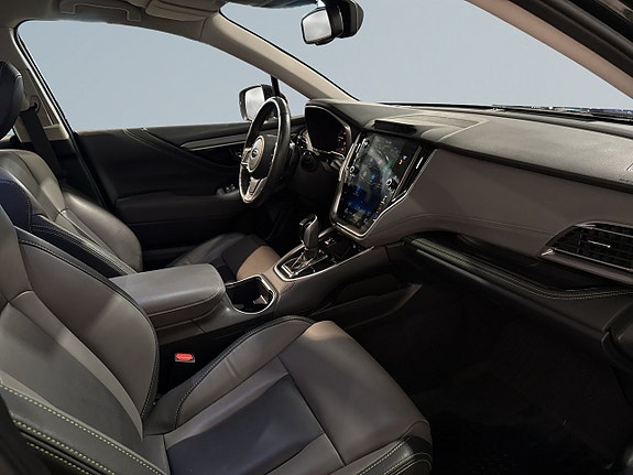 Subaru Outback 10 of 19
