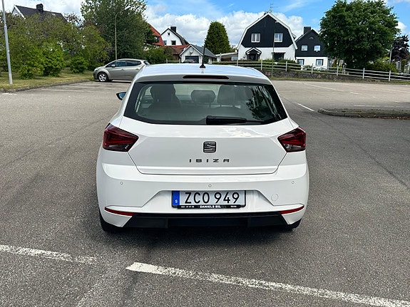 Seat Ibiza 5 of 7