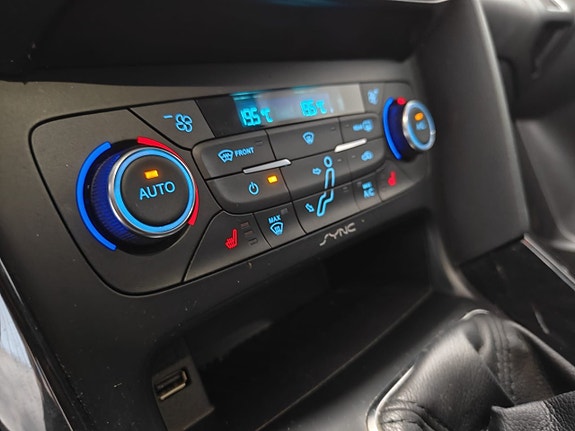 Ford Focus 19 of 19