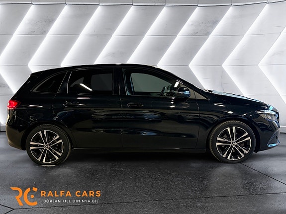 Mercedes-Benz B200 d 6 of 19