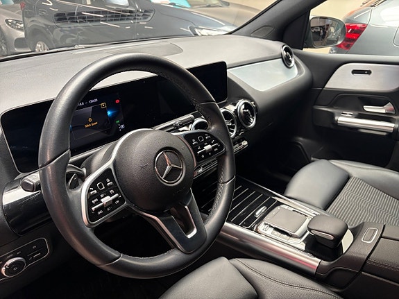 Mercedes-Benz B200 d 13 of 19