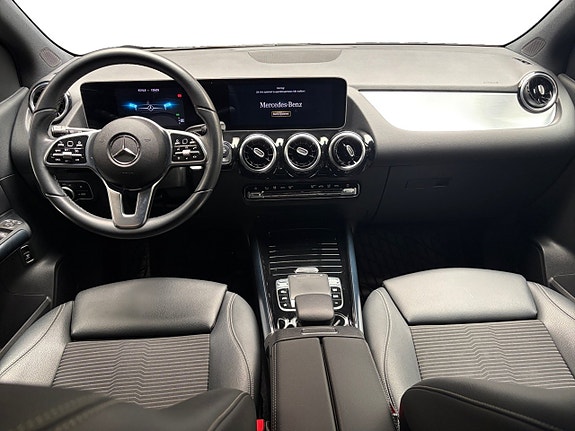 Mercedes-Benz B200 d 10 of 19