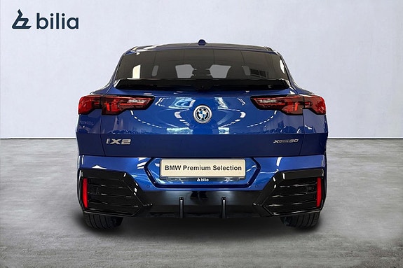 BMW iX2 4 of 18
