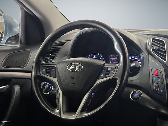 Hyundai i40 12 of 23