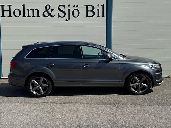 Audi Q7 5 of 30
