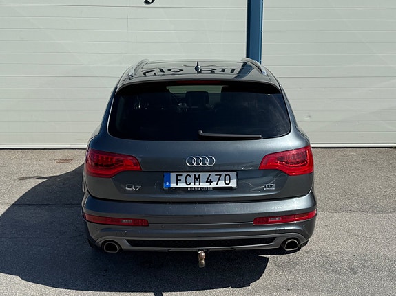 Audi Q7 7 of 30