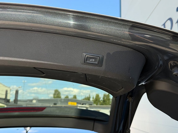 Audi Q7 30 of 30