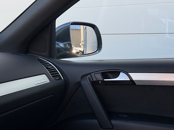 Audi Q7 21 of 30
