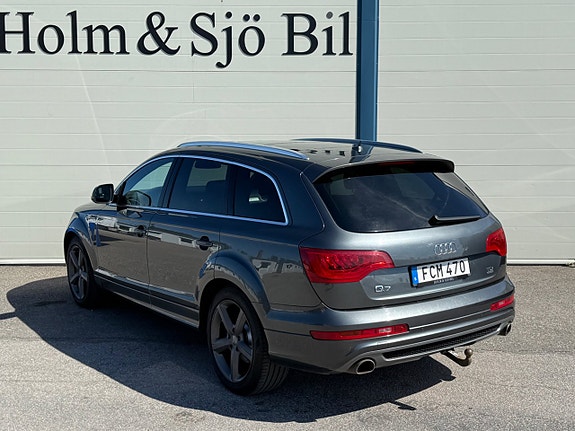 Audi Q7 8 of 30