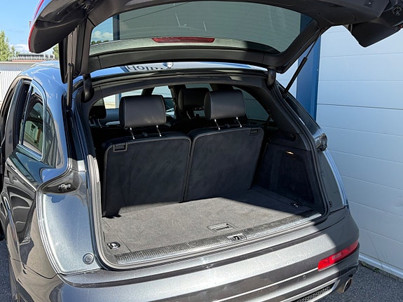 Audi Q7 28 of 30
