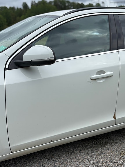 Volvo V60 4 of 7