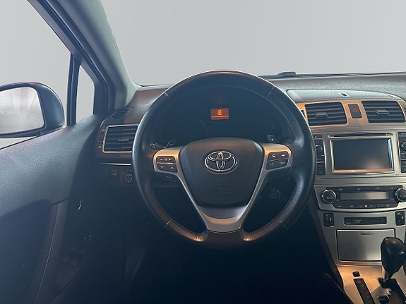 Toyota Avensis 9 of 10