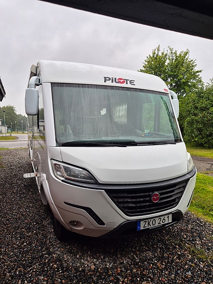 Pilote G740GJ 3 of 15