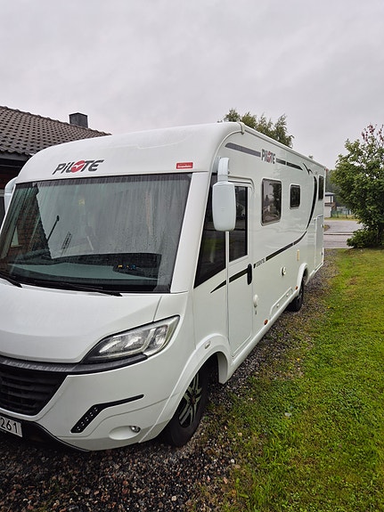 Pilote G740GJ 2 of 15