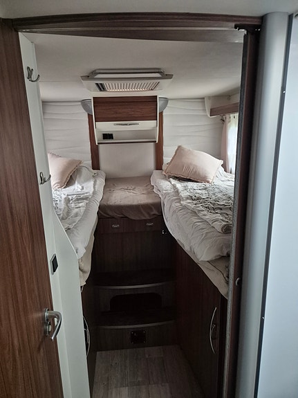 Pilote G740GJ 7 of 15