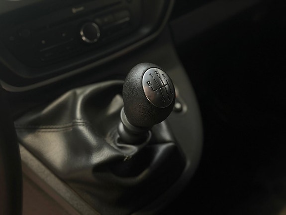Renault Kangoo Express 9 of 22