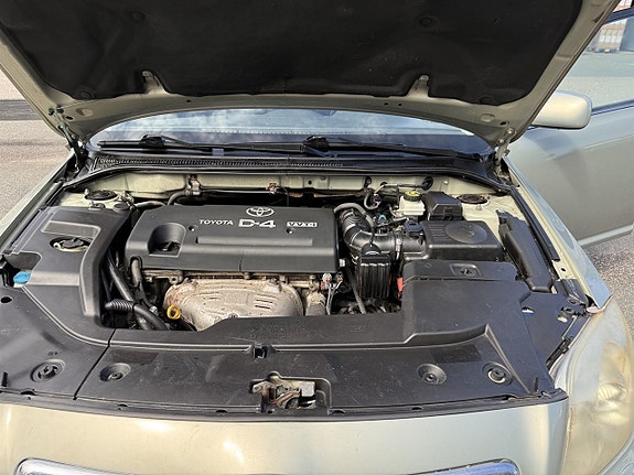 Toyota Avensis 11 of 11
