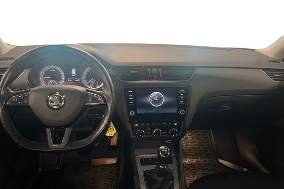 Skoda Octavia 11 of 25