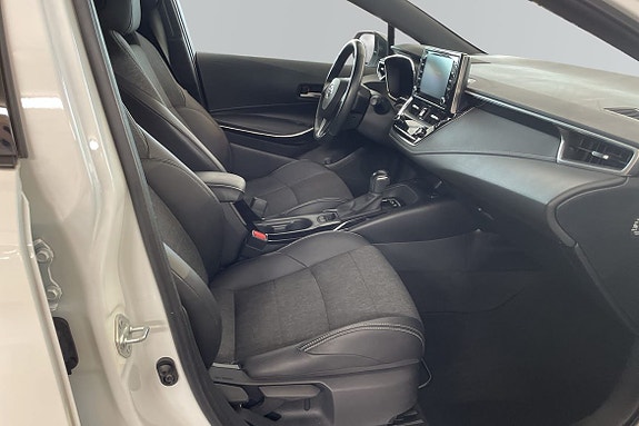 Toyota Corolla 6 of 10