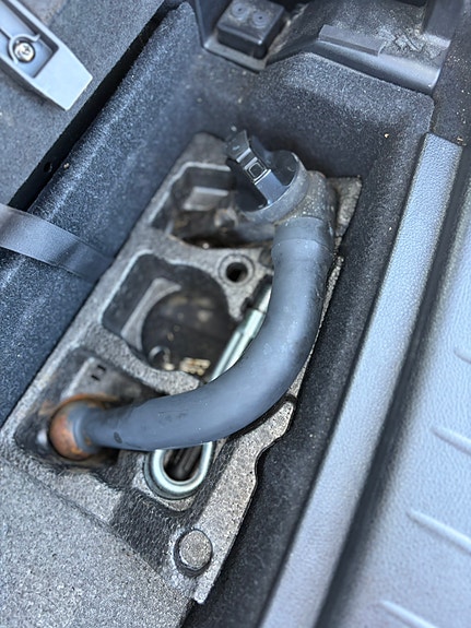 BMW 216d 10 of 15