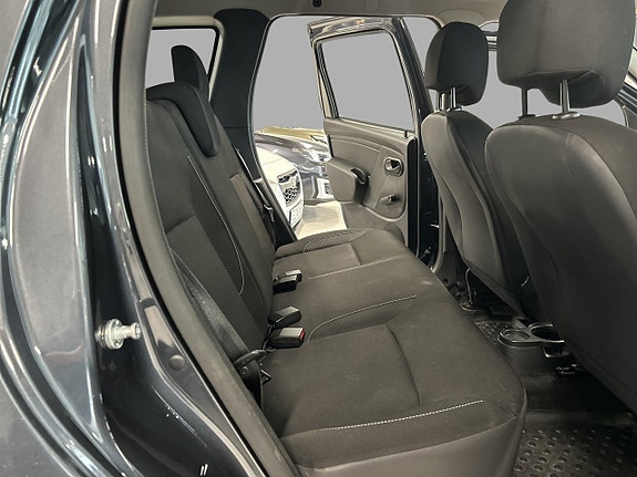 Dacia Duster 11 of 15