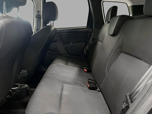 Dacia Duster 9 of 15