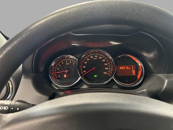 Dacia Duster 13 of 15