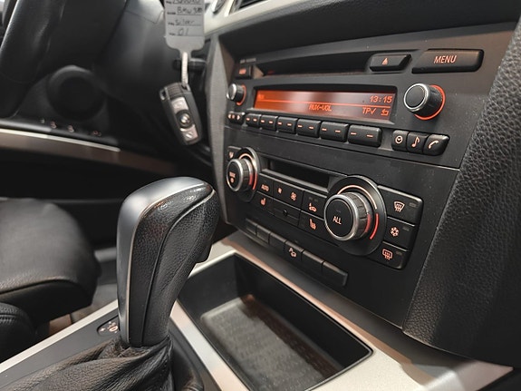 BMW 320d 16 of 17