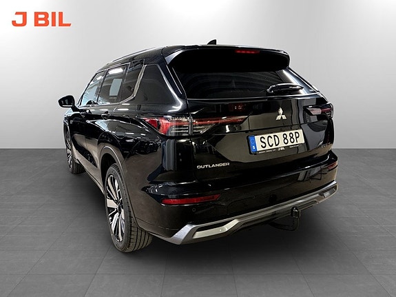 Mitsubishi Outlander 3 of 19