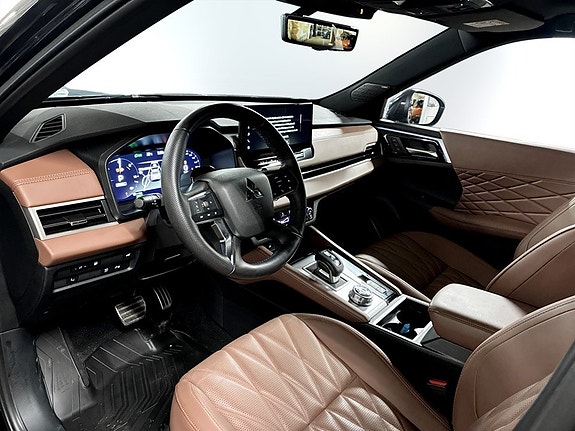 Mitsubishi Outlander 5 of 19