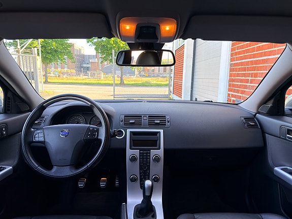 Volvo V50 13 of 19
