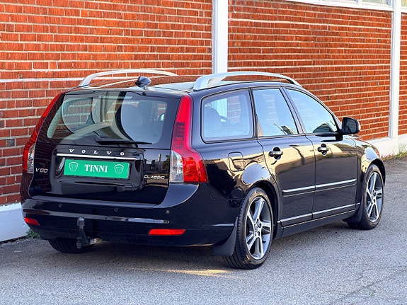 Volvo V50 6 of 19