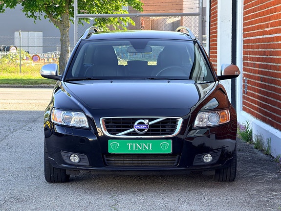 Volvo V50 9 of 19