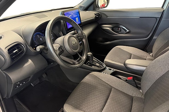 Toyota Yaris Cross 10 of 11