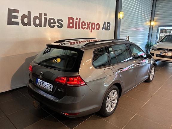 Volkswagen Golf VII 4 of 11