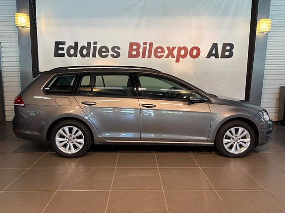 Volkswagen Golf VII 3 of 11