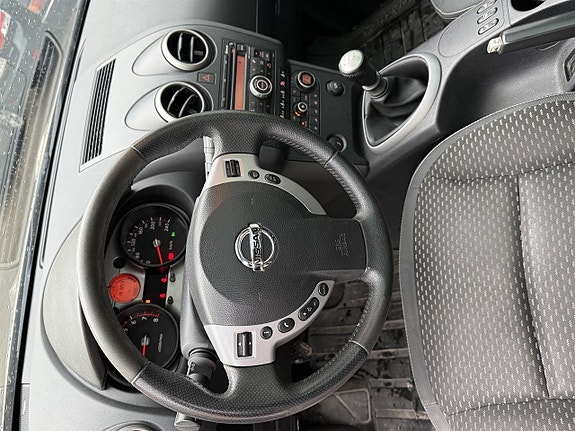 Nissan Qashqai 9 of 11