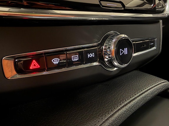 Volvo V90 16 of 28