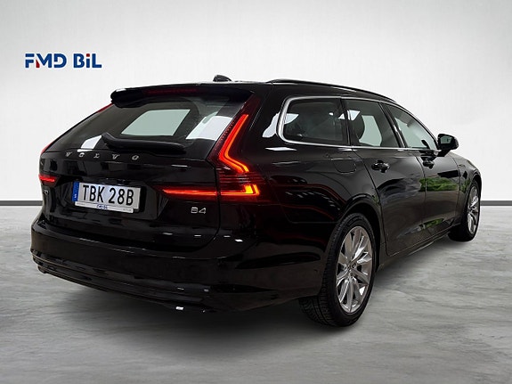 Volvo V90 5 of 28