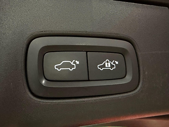 Volvo V90 26 of 28
