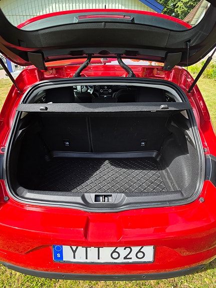 Renault Megane IV 8 of 9