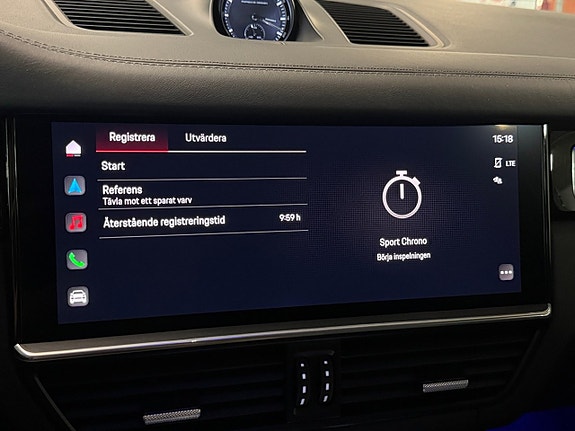 Porsche Cayenne 23 of 30