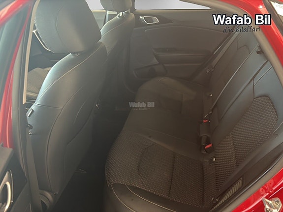 Kia XCeed 9 of 18