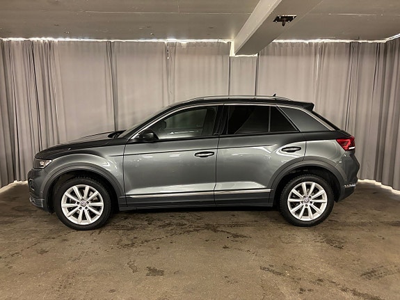 Volkswagen T-Roc 4 of 19
